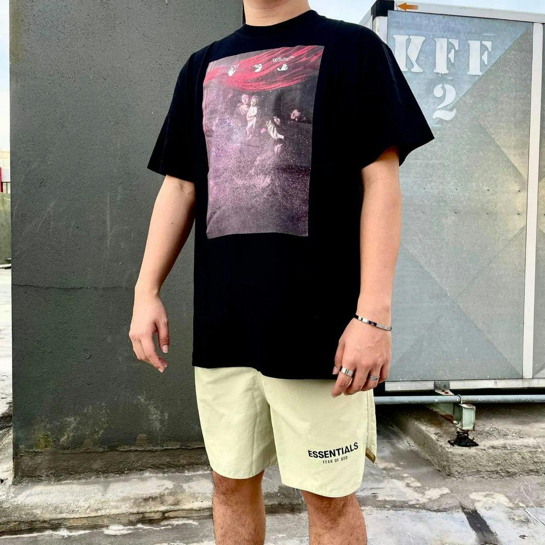 Off-White Sprayed Caravaggio S/S Over Tee Black/White Off-White Sprayed Caravaggio S/S Over Tee Black/White